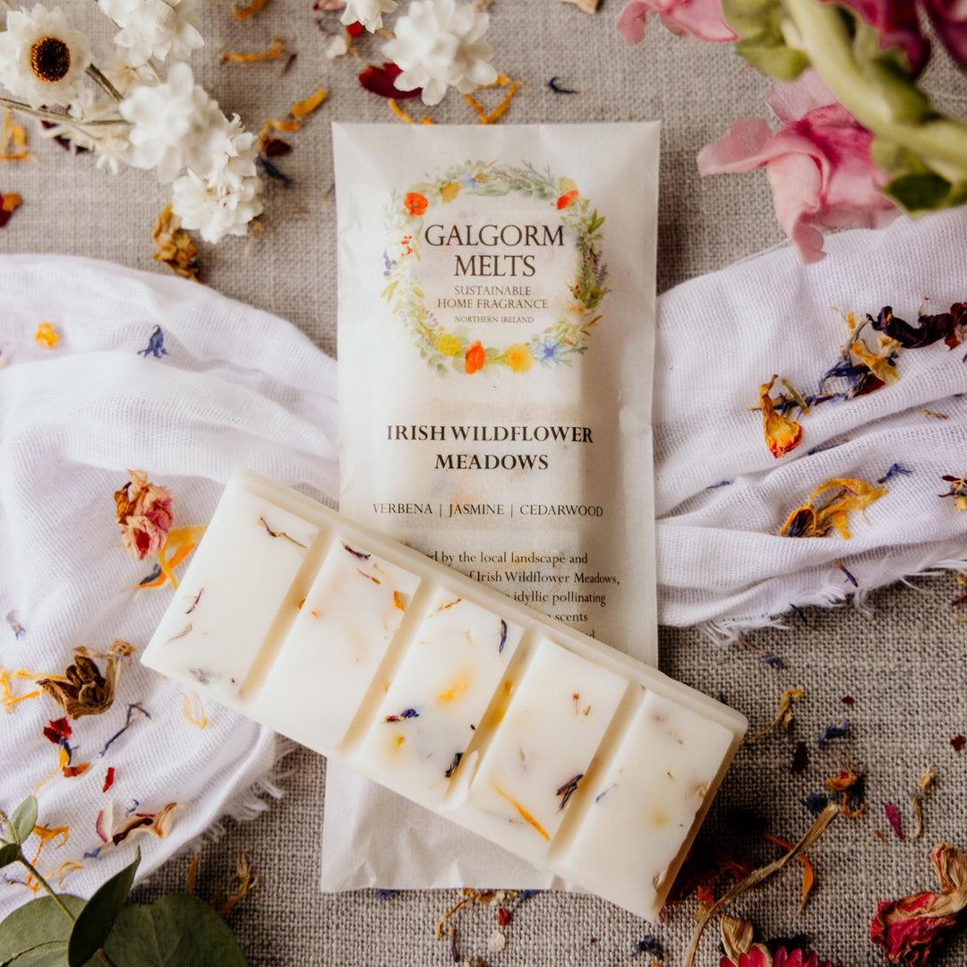 Inspired by the local landscape and country charm of Irish Wildflower Meadows, imagine yourself in these idyllic pollinating pastures, where the delicate scents of lemon verbena, meadowsweet, and lavender drift on the breeze.