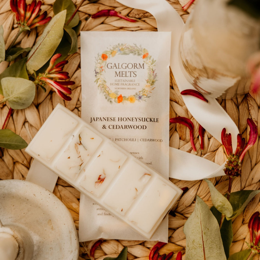 Honeysuckle | Patchouli | Cedarwood

Awaken your senses and find tranquillity with Japanese Honeysuckle &amp; Cedarwood. This complex fragrance blends the sweet, floral elegance of honeysuckle with the spicy warmth of cedarwood and the musky depth of patchouli. 