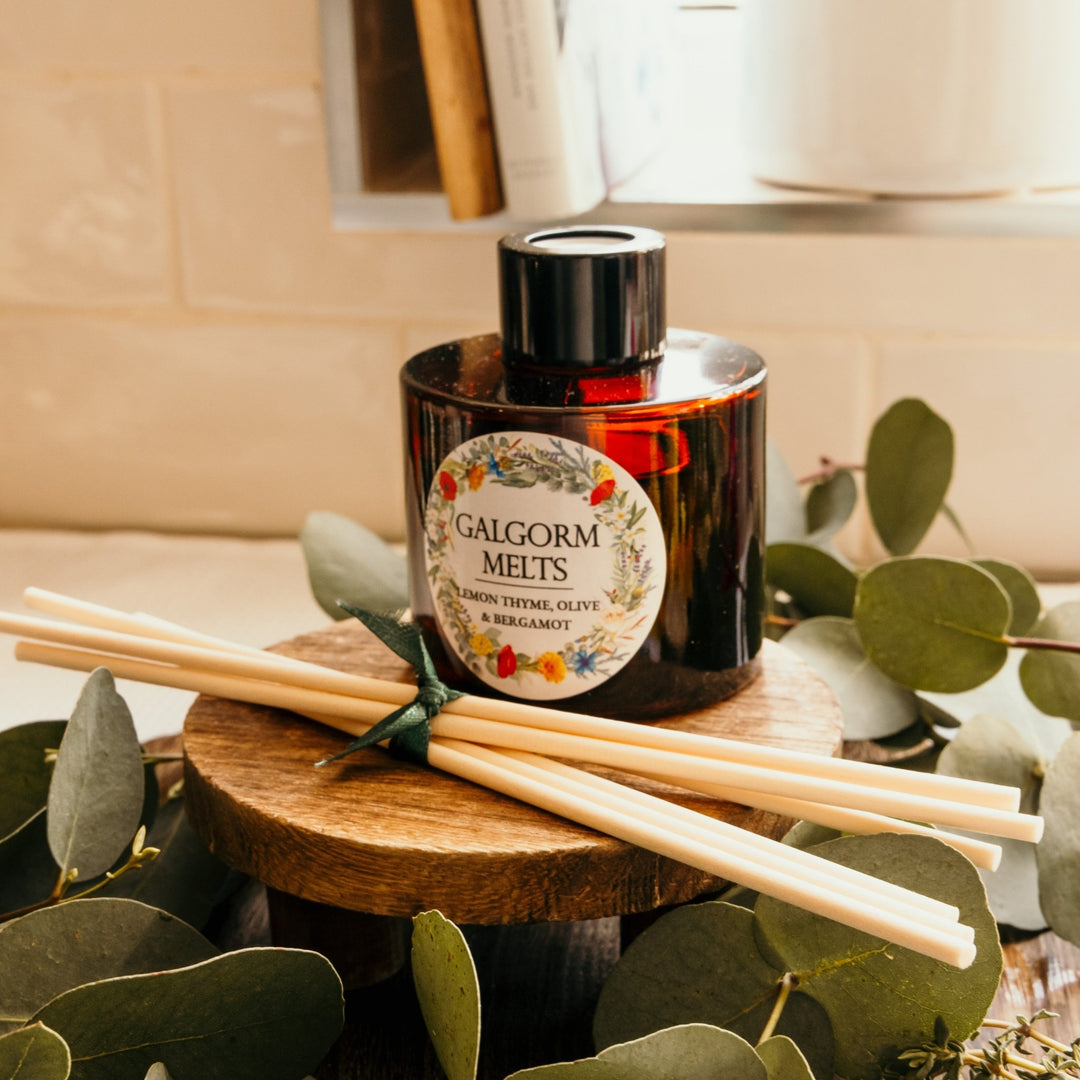 Ensure your home fragrance remains as vibrant as the day you first opened it. Designed specifically for our signature reed diffusers, these premium natural fibre reeds are the secret to a consistent, long-lasting scent throw. We recommend pairing a fresh set of reeds with every refill to ensure your diffuser performs at its peak.